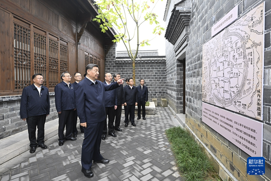 習(xí)近平在安徽考察時(shí)強(qiáng)調(diào) 發(fā)揮多重國(guó)家發(fā)展戰(zhàn)略疊加優(yōu)勢(shì) 奮力譜寫中國(guó)式現(xiàn)代化安徽篇章